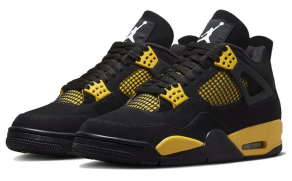 Air Jordan 4 Thunder - Image 4