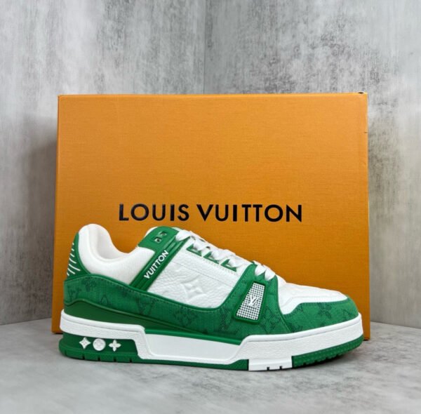 LOUIS VUITTON LOUIS VUITTON LV Trainers 'White with Green Monogram' 1A9JI1 - Image 6