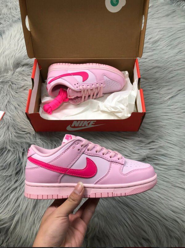 Nike Dunk Low Pink